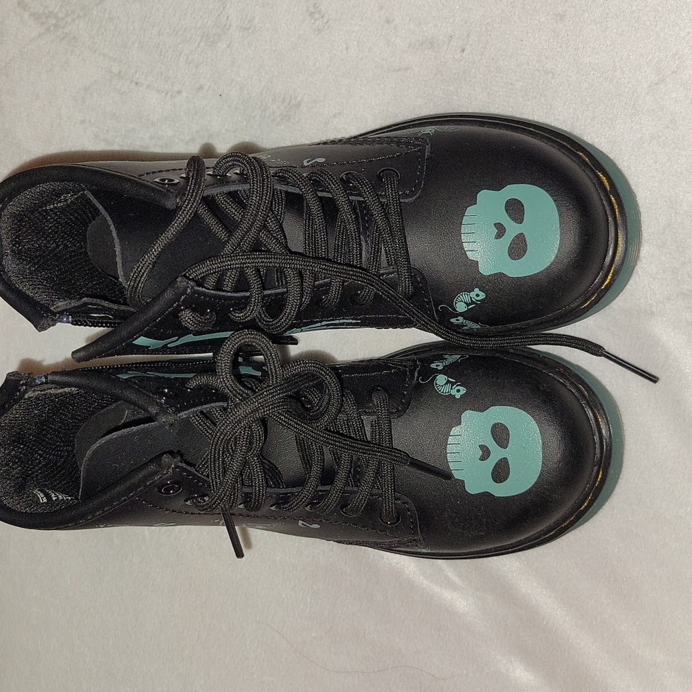 Toddler skeleton print glow in the dark Dr. Martens